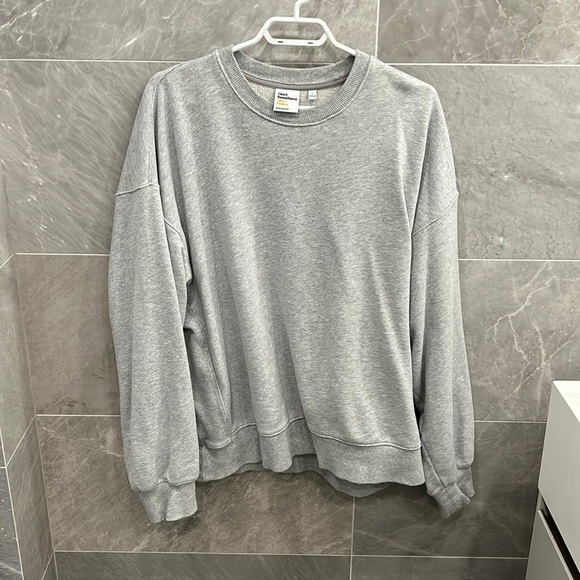 ARITZIA | TNA Terry fleece crew neck | Size Large - Picture 1 of 3